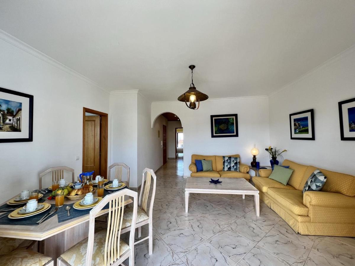 Elegant With Pool By Homing Apartment Quarteira